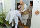303 सीटों से भाजपा की प्रचंड जीत, मोदी ने आडवाणी और मुरली मनोहर जोशी से लिया आशीर्वाद  