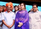 दशहरा के रंगों में डूबी रही दिल्ली, मुख्यमंत्री अरविंद केजरीवाल ने किया रावण के पुतले का दहन