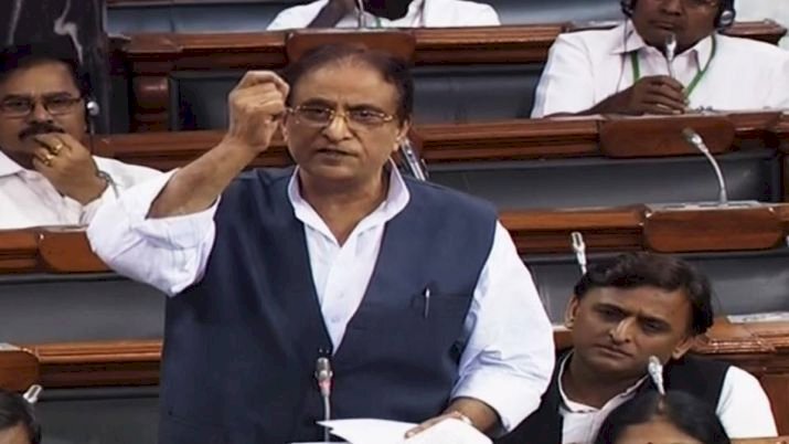 समाजवादी पार्टी सांसद आजम खान को आखिर दो बार क्यों मांगनी पड़ी माफी? 