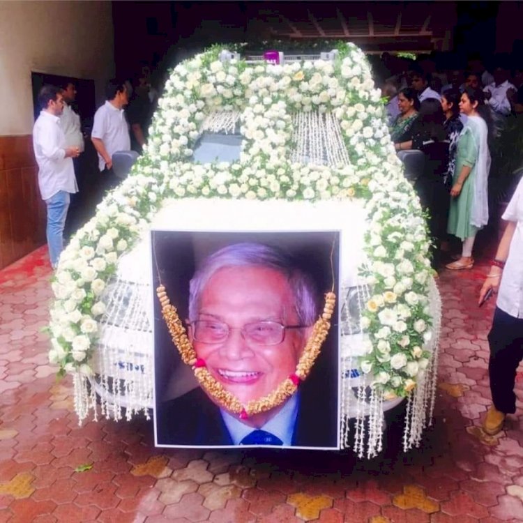न लालू..न नीतीश..न मोदी चाहिए, बिहार-यूपी को आठ-दस संप्रदा बाबू चाहिए 