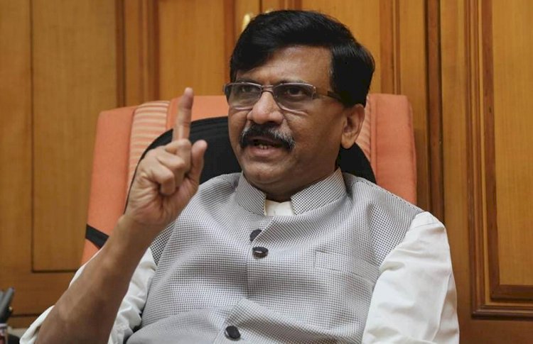 शिवसेना सांसद संजय राउत ने बीजेपी पर साधा निशाना, कहा- दिल्ली में बड़े-बड़े बादशाह आए और चले गए,लेकिन लोकतंत्र है कायम!