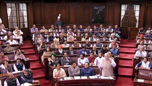 नागरिकता संशोधन विधेयक को राज्यसभा से भी मिली मंजूरी,राष्ट्रपति के हस्ताक्षर के बाद बनेगा कानून,पाकिस्तान, बांग्लादेश और अफगानिस्तान से आए गैर-मुस्लिम शरणार्थियों मिलेगी नागरिकता