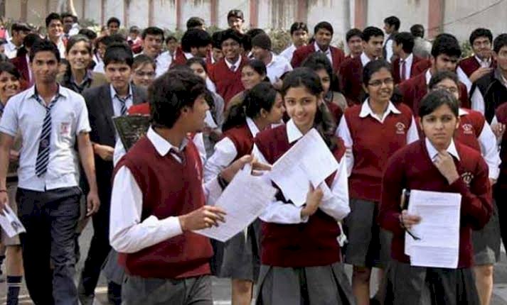 15 फरवरी से शुरु होंगी CBSE 10वीं-12वीं की परीक्षाएं,जल्द जारी होगी समय सूची,रोजगारपरक पाठ्यक्रमों को बढ़ावा देगा बोर्ड
